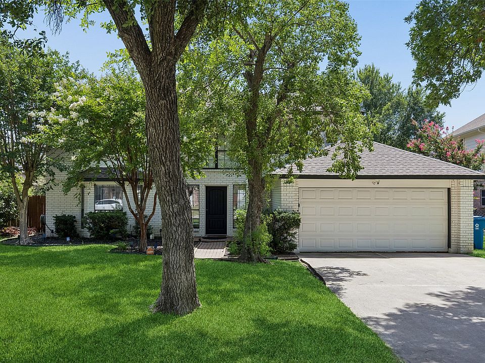1st image of 2108 Bentley Dr