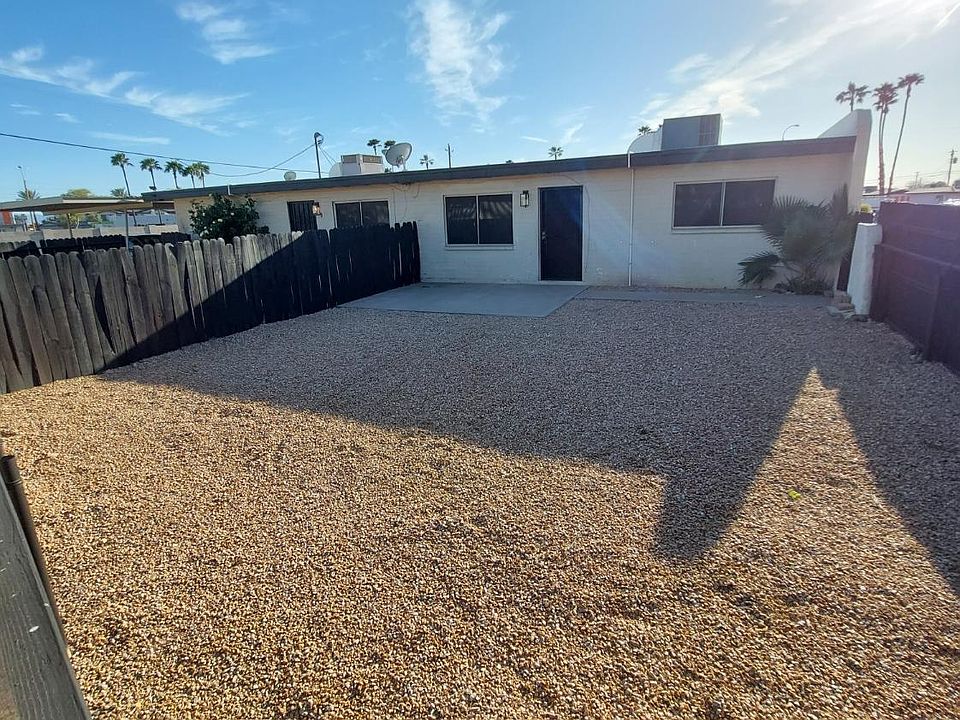1st image of 7521 W Glenn Dr #2