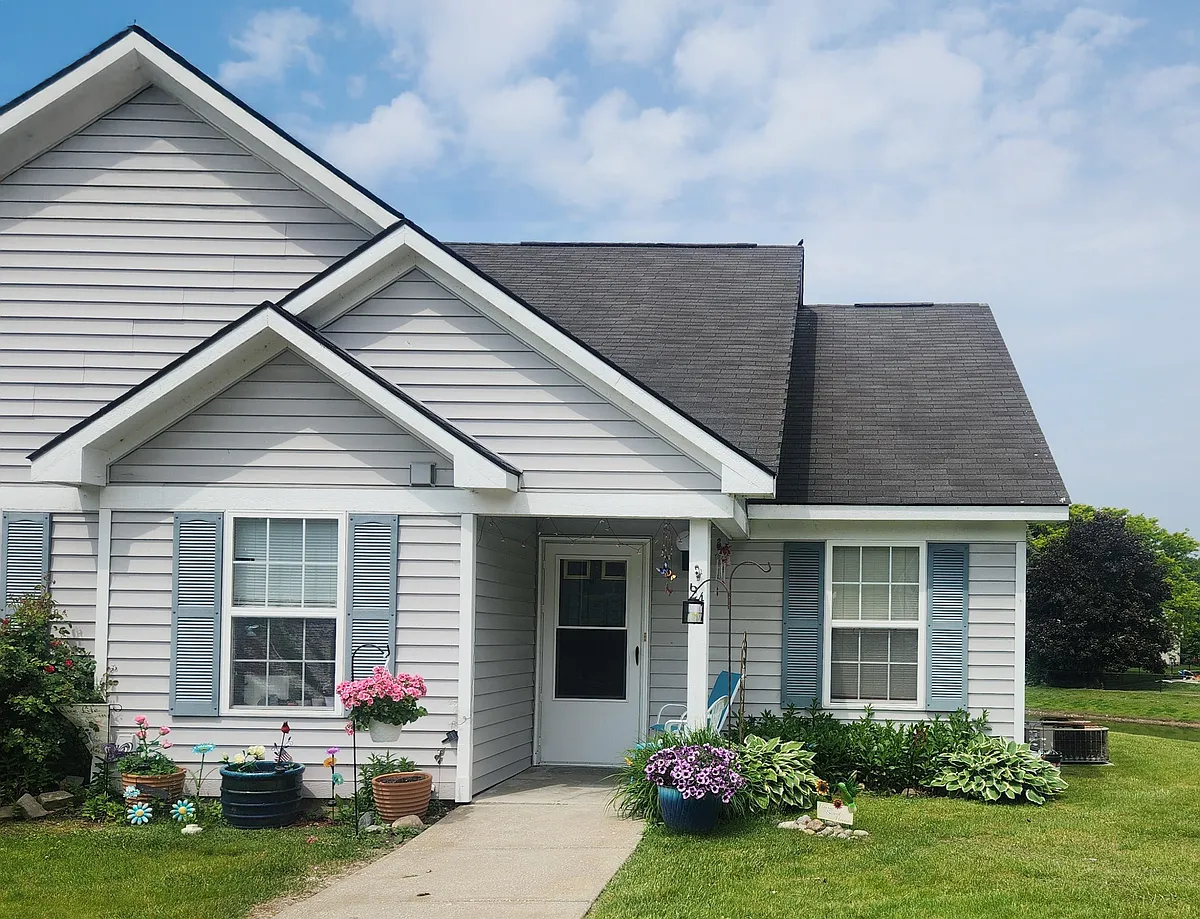 Building Photo - 953 Independence Cir #17