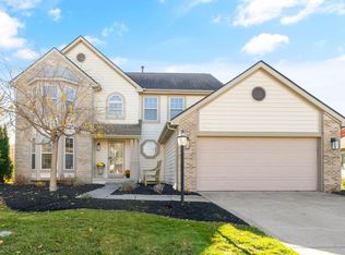 5217 Fairlane Dr, Powell, OH 43065