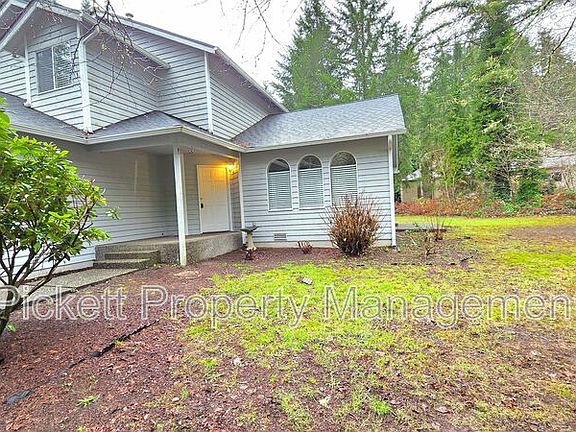 4th image of 4755 NW Hosman Cir