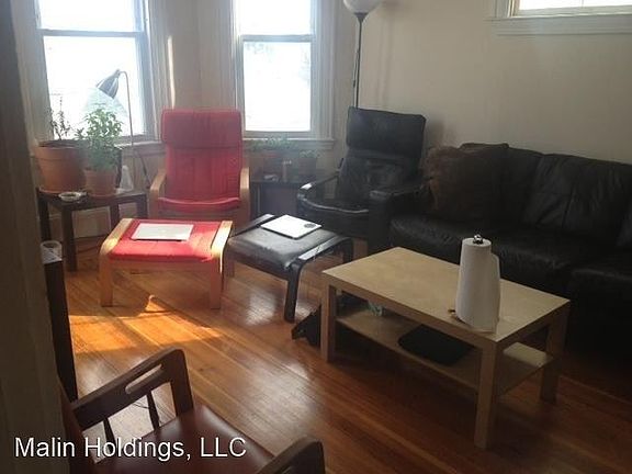 2nd image of 77-79 Newbury St #7114484