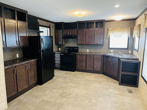 3rd image of 7475 Golf Vista Blvd #230
