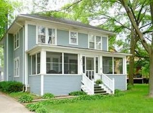 414 E Clinton St, Howell, MI 48843