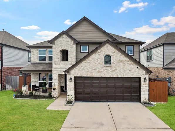 2110 Artic Loon Dr, Conroe, TX 77385