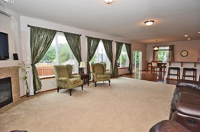 1st image of 6109 NE 106th St