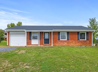 261 Turner Ave, Broadway, VA 22815