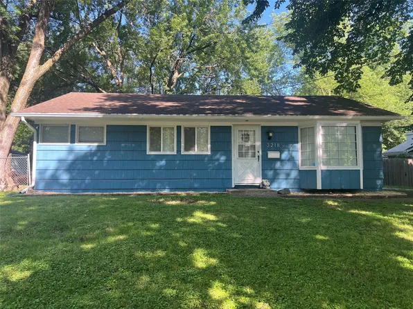 3218 SW 2nd St, Des Moines, IA 50315