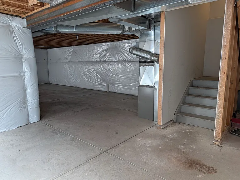 7709 Camille Ct — Photo 35