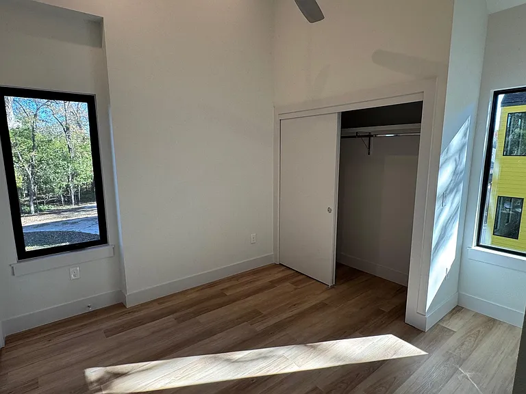 1133 Walton Ln #2 — Photo 9