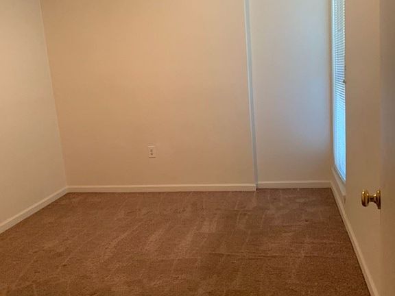 5th image of 1840 McCullough Dr APT 101