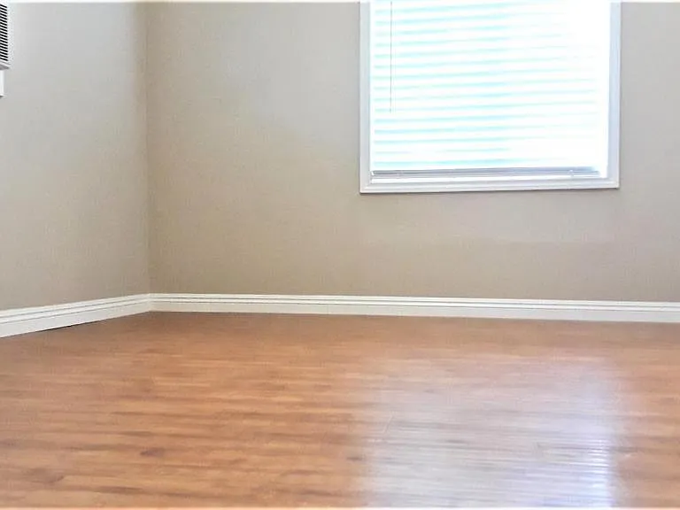 170 N Dalton Ave — Photo 9