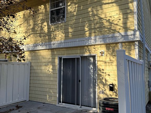 3rd image of 4420 Carter Rd