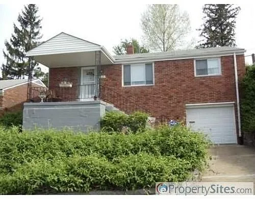 545 Beaufort Ave photo 1