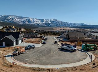 1905 S Oak Springs Cir, Cedar City, UT 84720