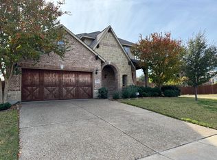 2332 Lynbridge Cir, Plano, TX 75025