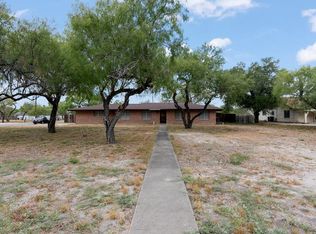304 Elizabeth Ave, Kingsville, TX 78363