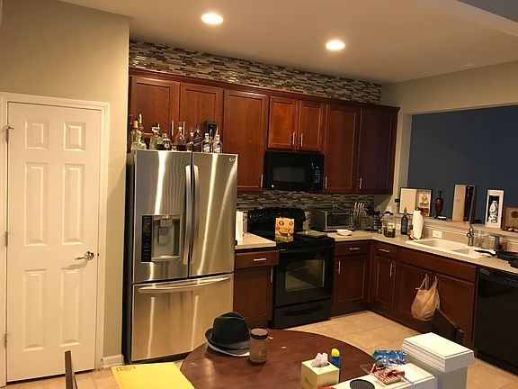 4th image of 10225 Pink Palmata Ct