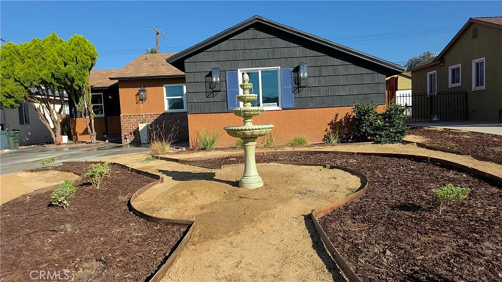 1432 Olympus Ave photo 1