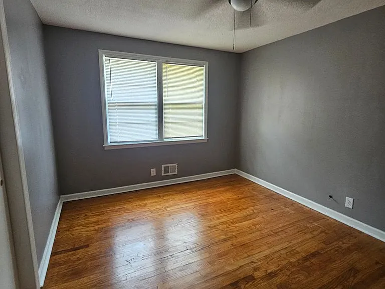 2709 Haymarket Rd — Photo 19