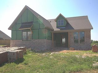601 Gleneagle Ct, Cave Springs, AR 72718