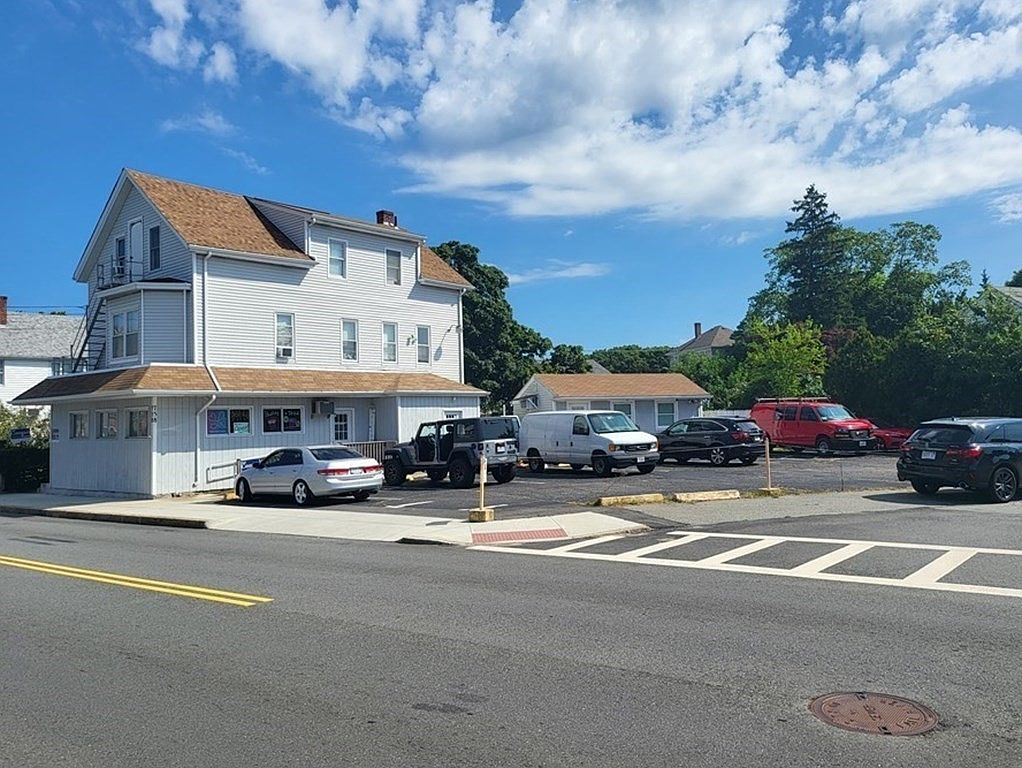 758 Stafford Rd, Fall River, MA 02721 Zillow