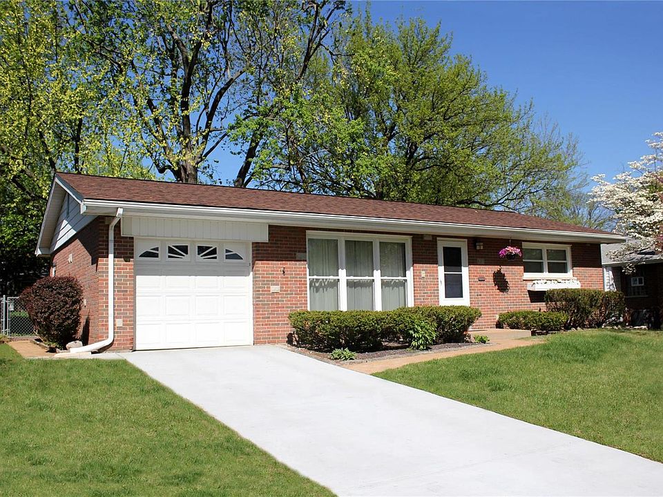 1st image of 635 Saint Gabrielle Dr