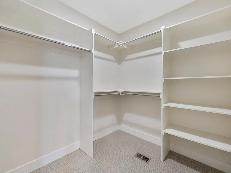 3048 Wilson Ct #2 — Photo 21