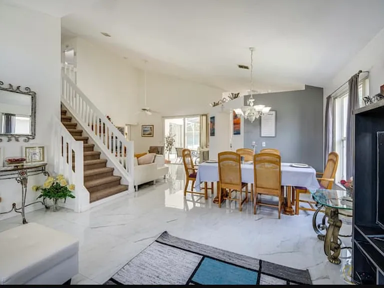 4912 Monarch Ln — Photo 4
