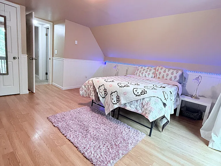 128 Eastwood Cir — Photo 50