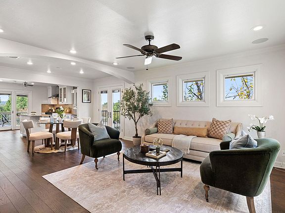 3rd image of 3200 Maywood Ave