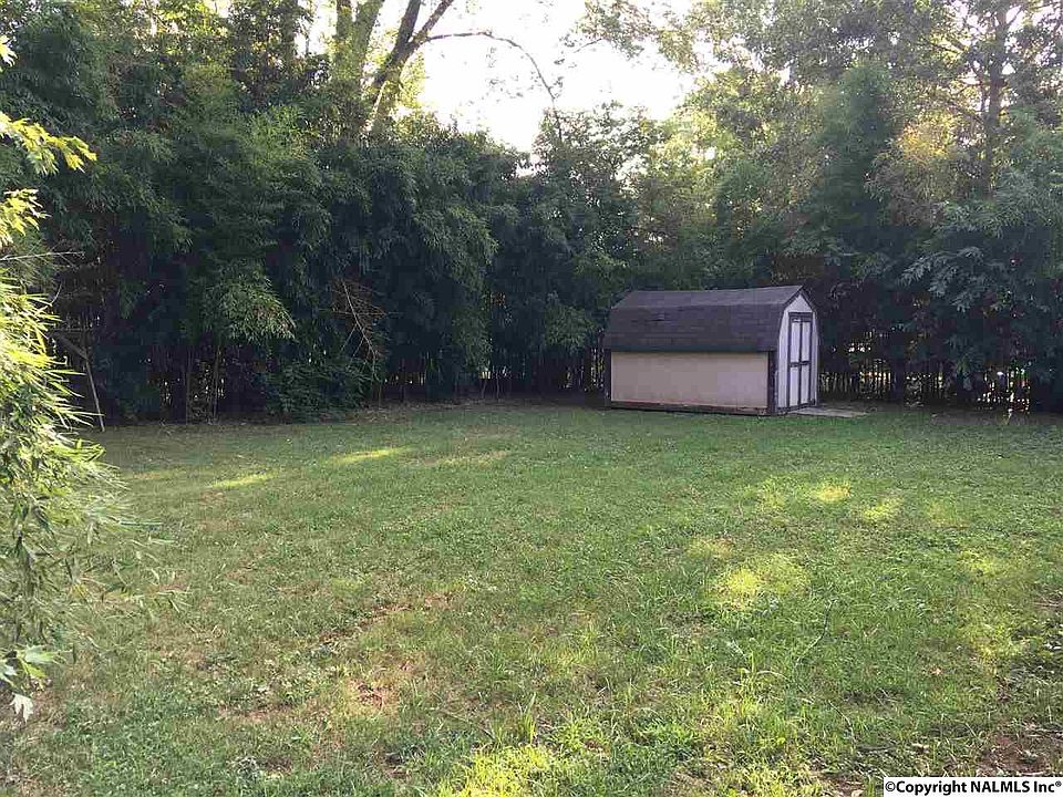 2nd image of 3402 Oakwood Ave NW