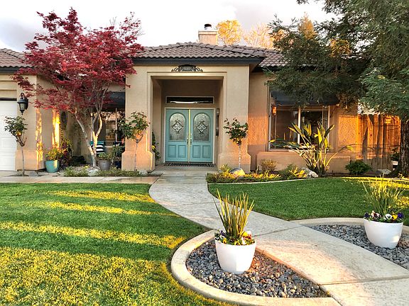 3rd image of 11101 Eagle Rock Dr