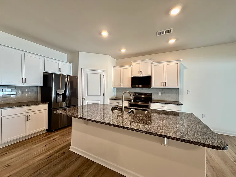 130 Sweetfern Ln — Photo 9