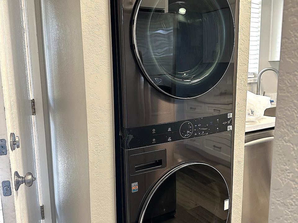 New full size washer & dryer have fast up-to-date cycles.