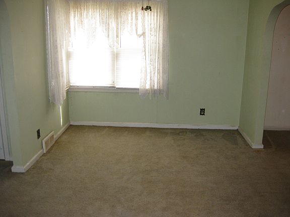 2nd image of 4487 320th St