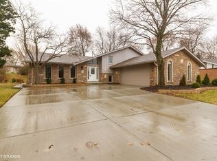 502 Chestnut Ln, Beecher, IL 60401