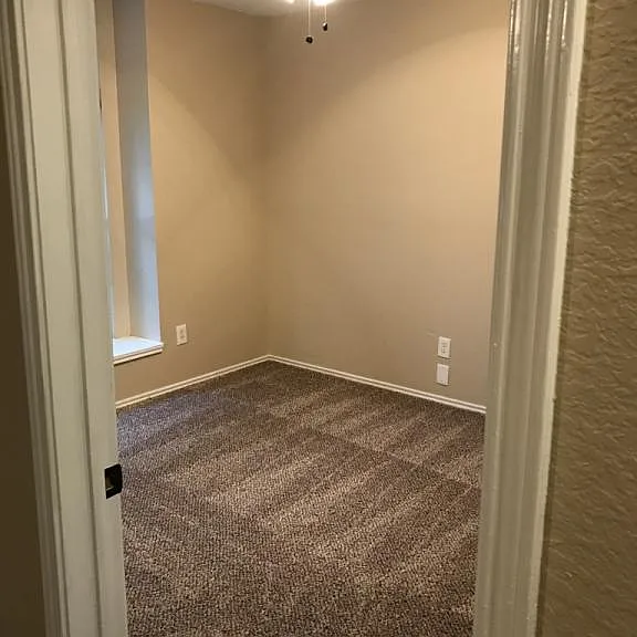 8010 Blackfin Dr — Photo 11