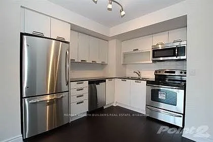 28 Ted Rogers Way Photo 1