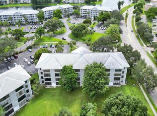 1502 Whitehall Dr APT 301, Davie, FL 33324