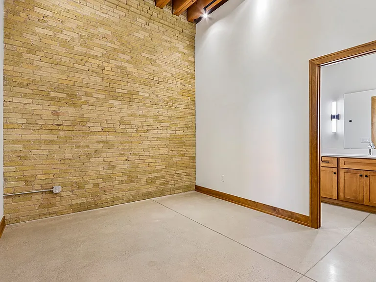 Ward House — Photo 105