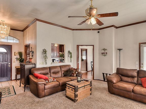 2nd image of 1120 SW 127th Pl