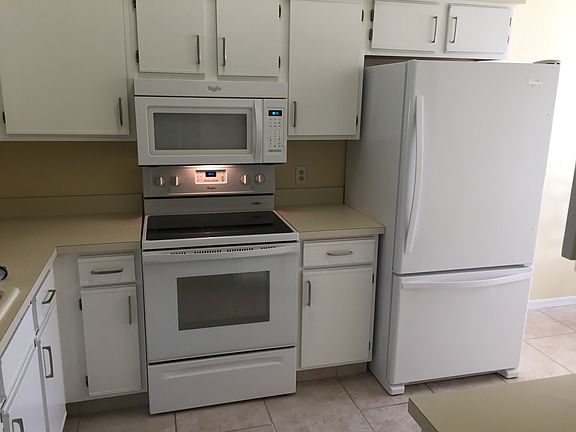 2nd image of 534 9th Pl