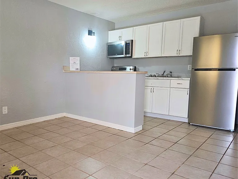 515 Silver Beach Ave #14 — Photo 3