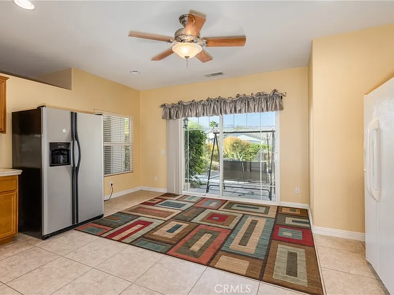 64243 Eagle Mountain Ave — Photo 7