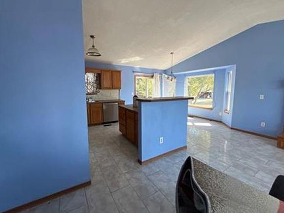 3rd image of 4626 E Falcon St