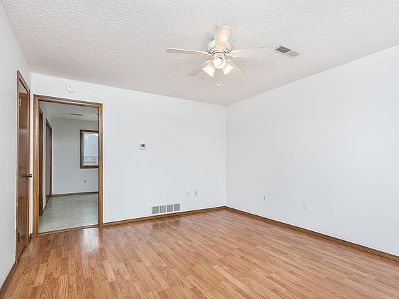 2nd image of 1207 N Main St #B