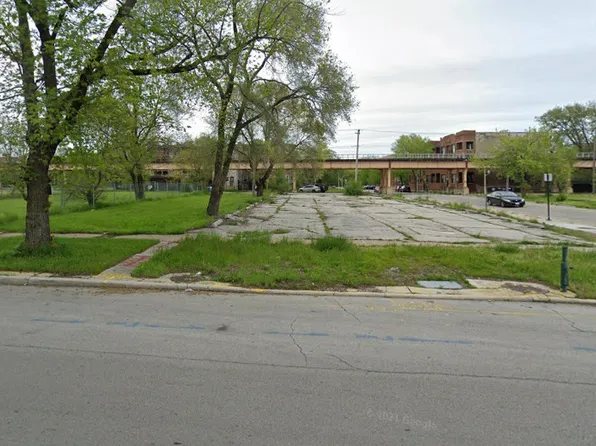 5653 S Prairie Ave, Chicago, IL 60637