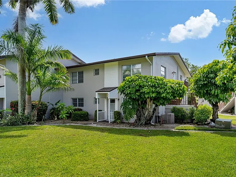 180 Cypress Way E #B212 — Photo 31