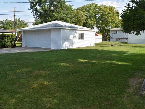 4th image of 12147 Burtley Dr